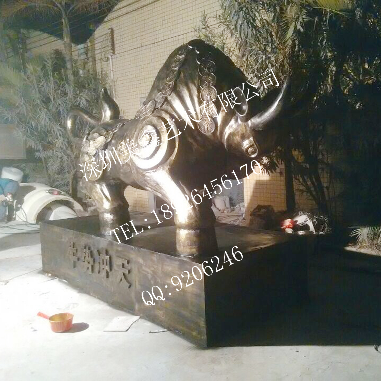 廠家直銷(xiāo) 玻璃鋼 景觀雕塑 仿銅圖片