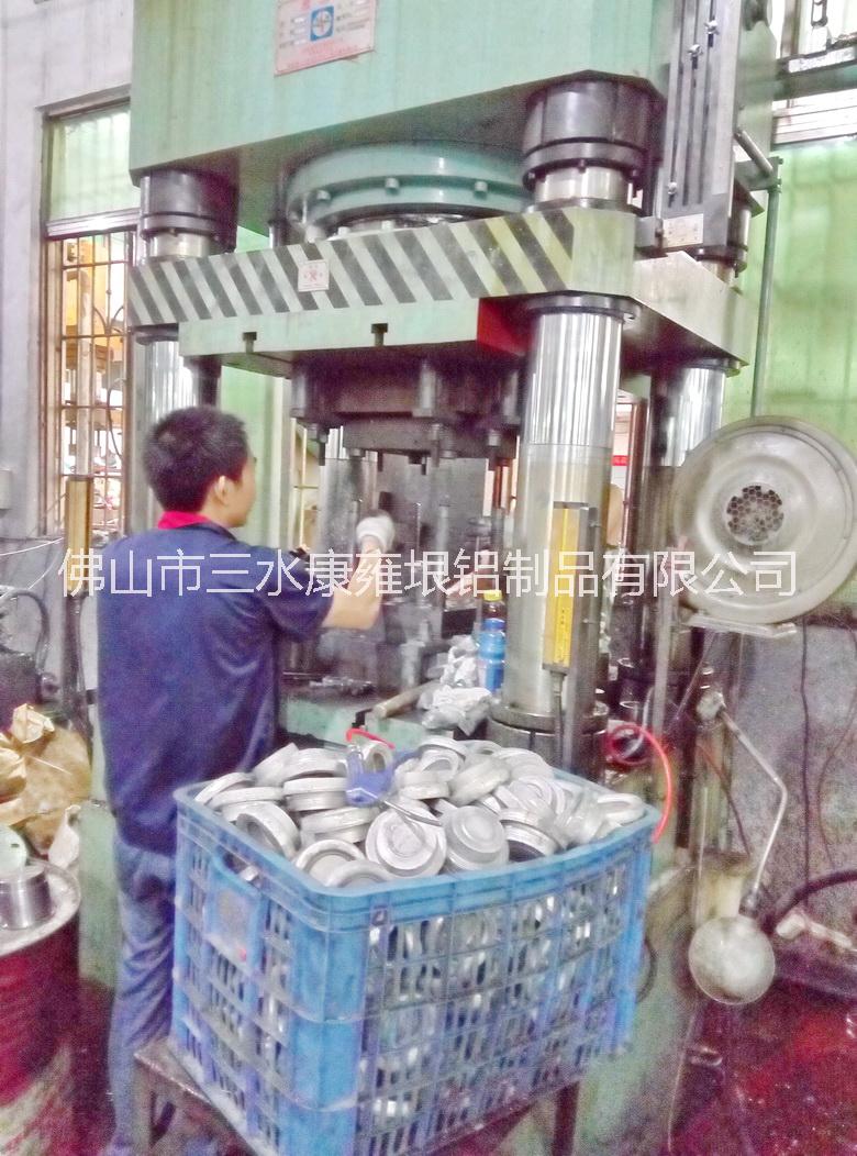 led燈罩散熱器圖片/led燈罩散熱器樣板圖 (3)