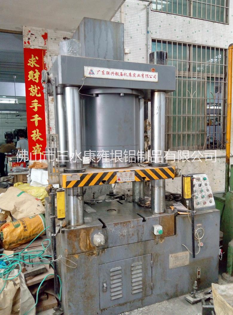 led燈罩散熱器圖片/led燈罩散熱器樣板圖 (2)