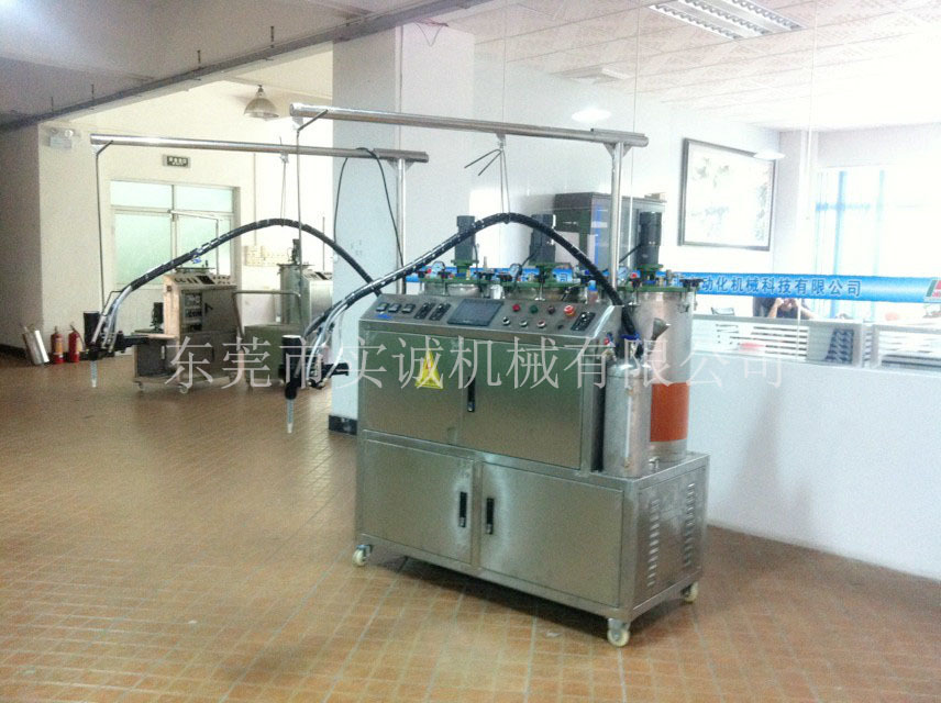 PU灌注機(jī)圖片/PU灌注機(jī)樣板圖 (2)