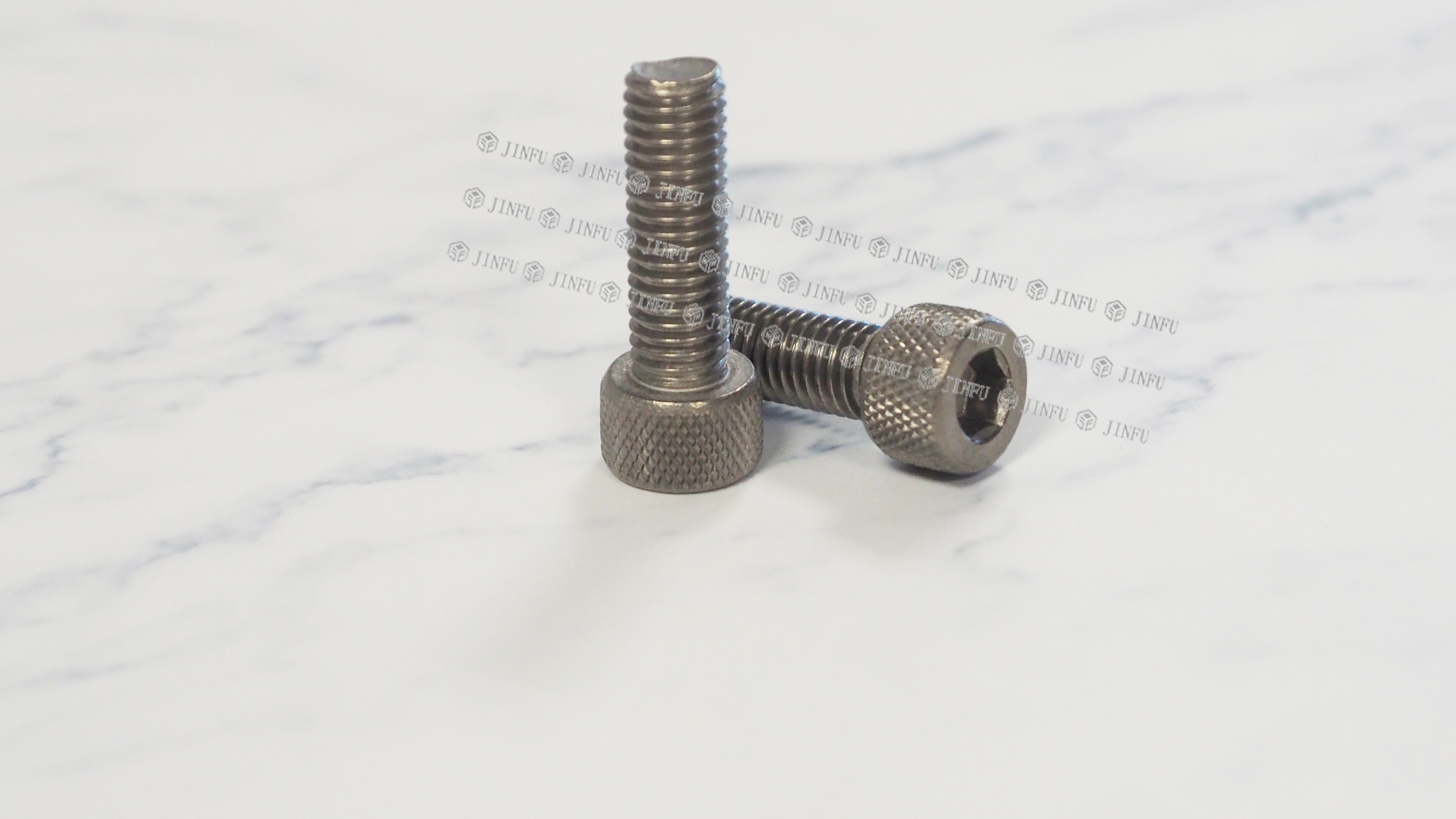 滾花圓柱頭內(nèi)六角圖片/滾花圓柱頭內(nèi)六角樣板圖 (4)