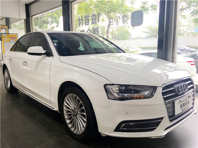 奧迪 A4L 2.0T圖片/奧迪 A4L 2.0T樣板圖 (2)