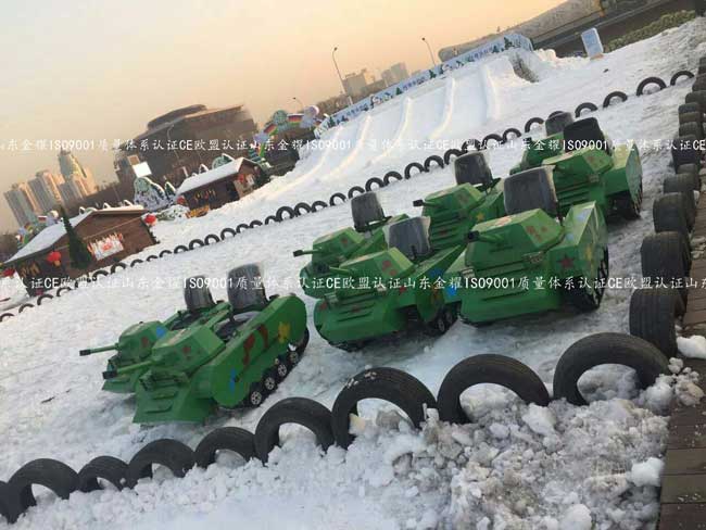 滑雪場雪地游樂坦克車出售