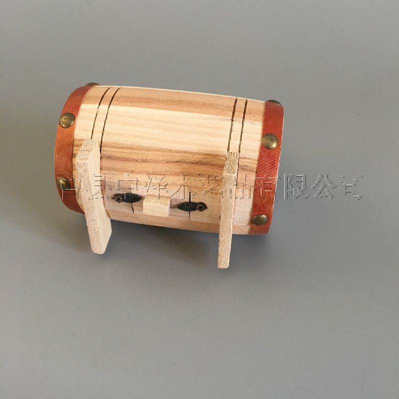 木質(zhì)存錢罐圖片
