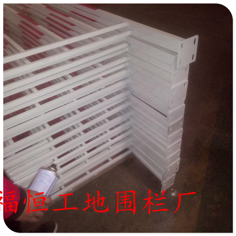 建筑基坑護(hù)欄圖片/建筑基坑護(hù)欄樣板圖 (4)
