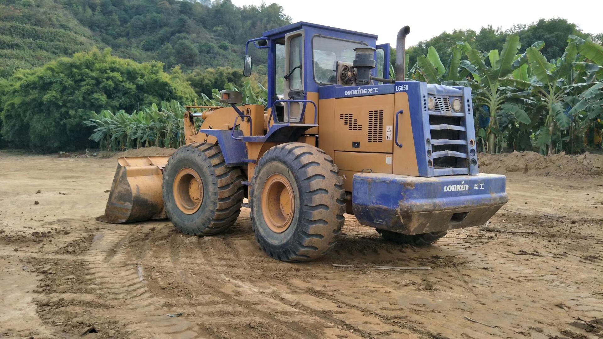 福建漳州铲车批发商  二手铲车批发市场 二手铲车价格