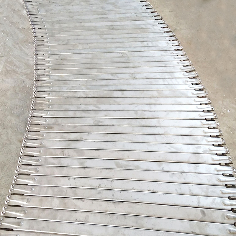 不銹鋼轉(zhuǎn)彎鏈板 90度轉(zhuǎn)彎鏈板輸送線