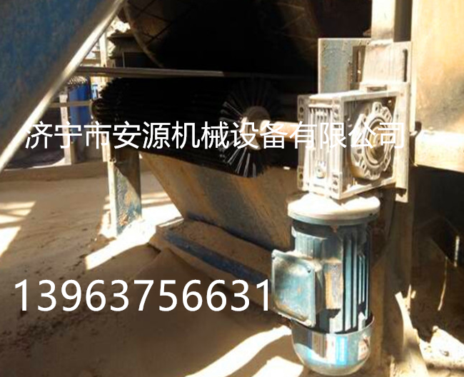 電動輥刷滾刷清掃器 帶電動機毛刷圖片