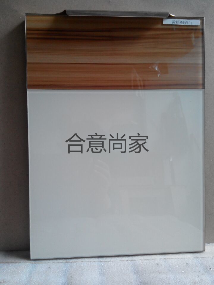 供应优质橱柜磨边晶钢门 黄梧桐奶白 橱柜玻璃门板 高档玻璃磨边门板图片