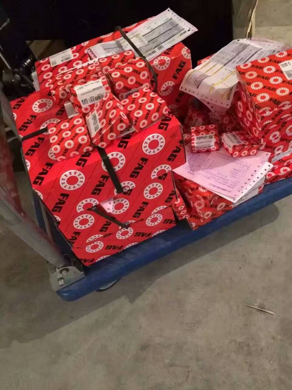 FAG圓錐滾子軸承NJ420M