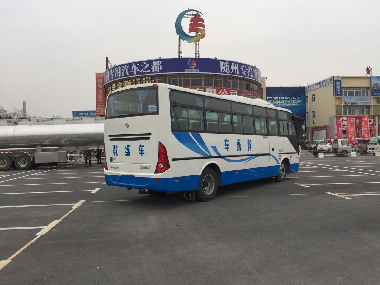 東風超龍9米大客A1照教練車圖片/東風超龍9米大客A1照教練車樣板圖 (3)