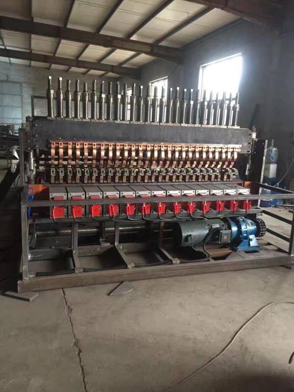 鋼筋網(wǎng)焊網(wǎng)機(jī)圖片/鋼筋網(wǎng)焊網(wǎng)機(jī)樣板圖 (1)