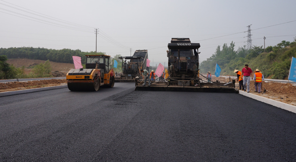 郑州商丘周口sbs沥青路面郑州商丘周口sbs沥青路面、乳化沥青、改性沥青铺路、彩色沥青施工