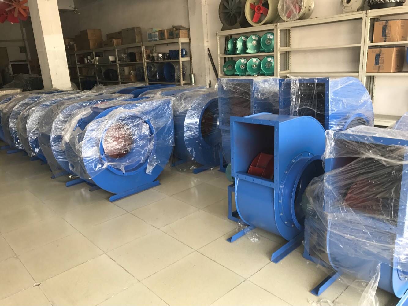 長安離心風(fēng)機(jī)磨床吸塵效果好，旭恒專業(yè)除塵凈化設(shè)備