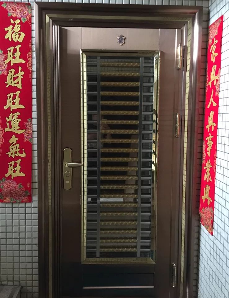 深圳不銹鋼門圖片