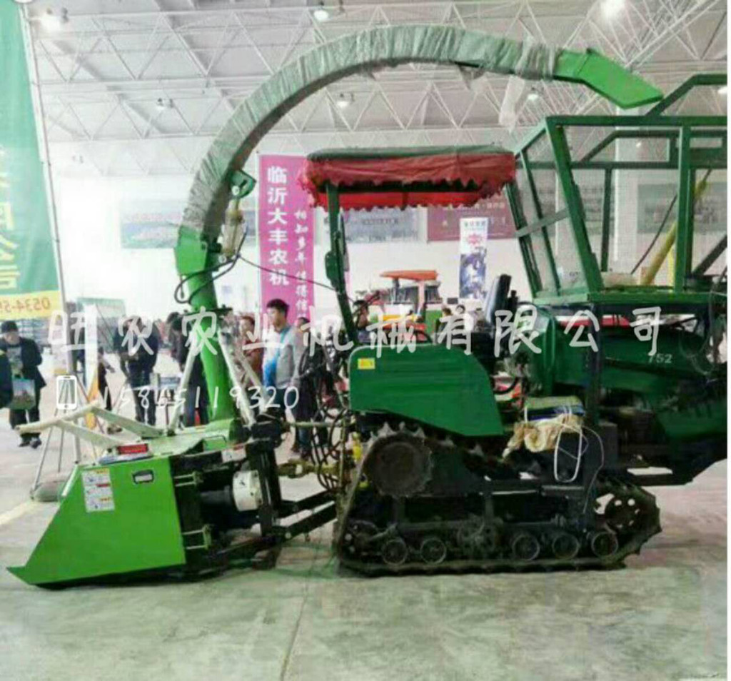 履帶式玉米秸稈青儲機(jī) 青儲機(jī)價格 玉米秸稈青儲收割機(jī) 牧草青儲粉碎機(jī)