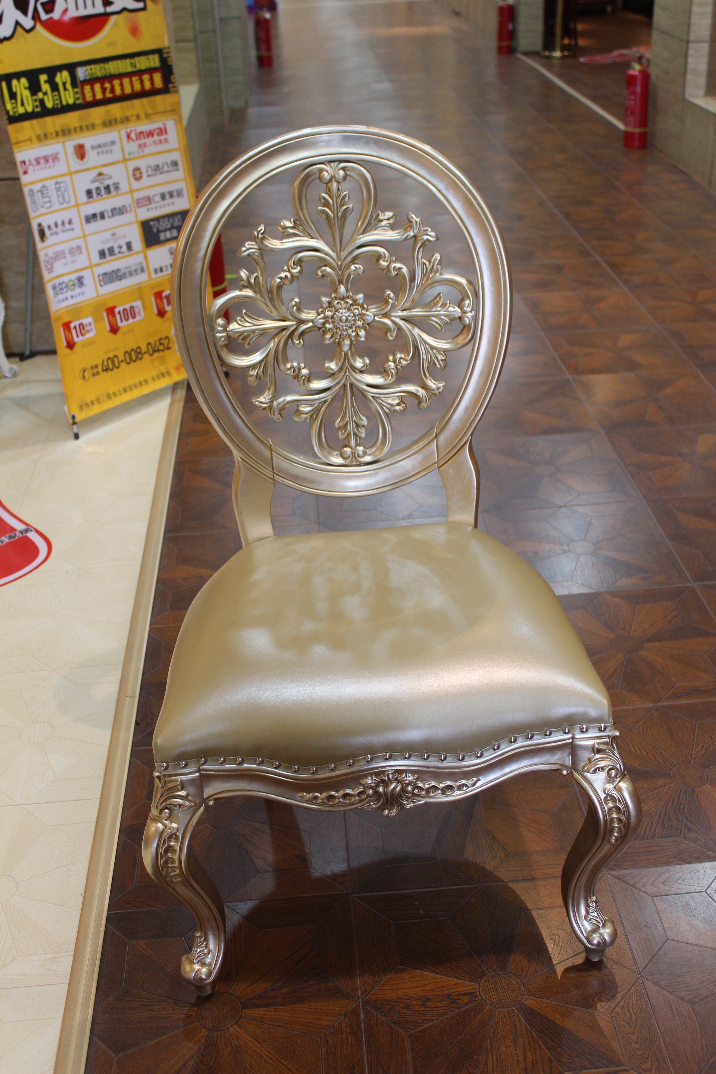 歐式餐椅實木雕花新古典歐式餐椅 奢華皮藝軟包扶手椅餐廳椅邊椅