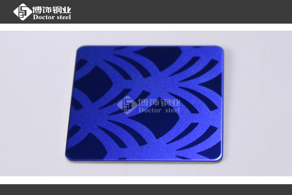 不銹鋼蝕刻板 寶石藍(lán)噴砂蝕刻板圖片