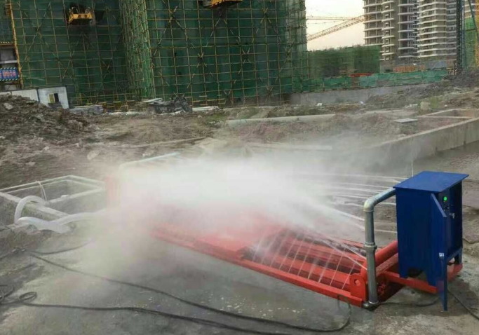 渤創(chuàng)工地滾軸洗車機廠家價格 工地洗車臺定制 供應工地洗輪機 武漢渤創(chuàng)科全自動工地洗車機  武漢工地滾軸洗車機