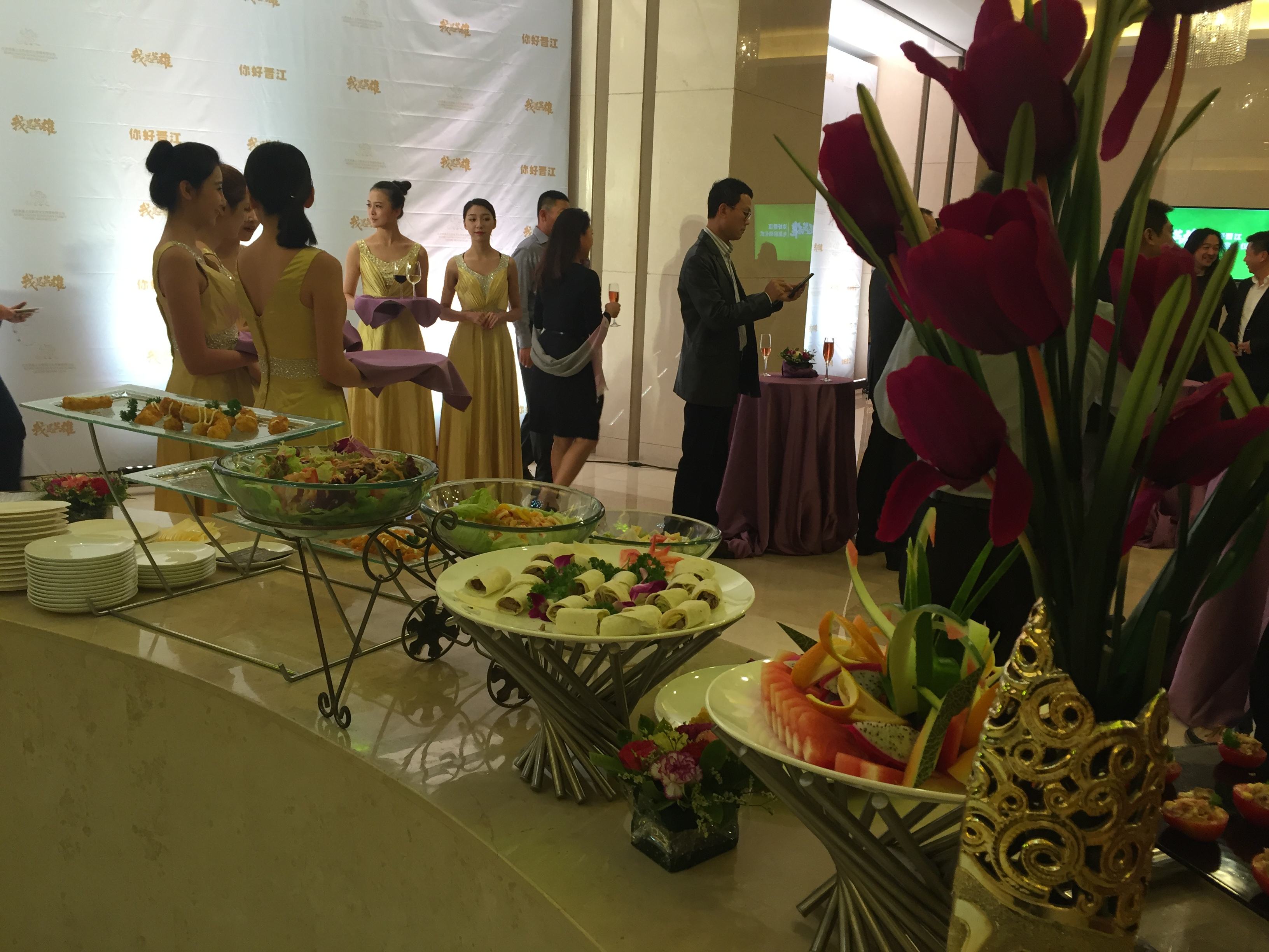 深圳冷餐宴會外賣/深圳冷餐宴會外賣價格/深圳冷餐宴會外賣報價/ 會場布置商務(wù)宴會