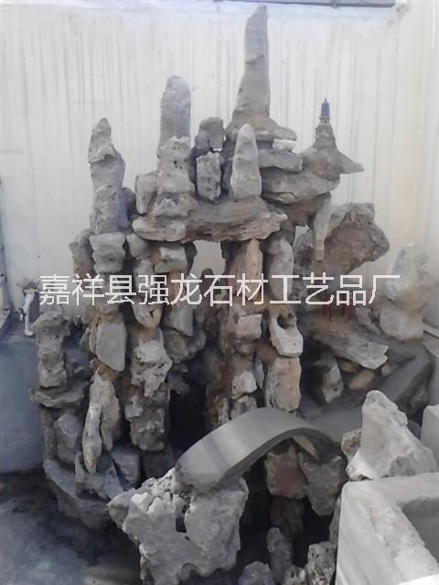 供應(yīng)園林景觀假山、景觀石、風(fēng)景石、斧劈石、斧劈石假山、千層石假山、千層石盆景、太湖石湖岸石、太湖石湖邊石