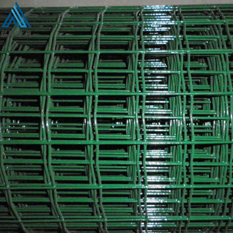 1.5x30米養(yǎng)雞鐵絲網(wǎng) 養(yǎng)雞圍欄