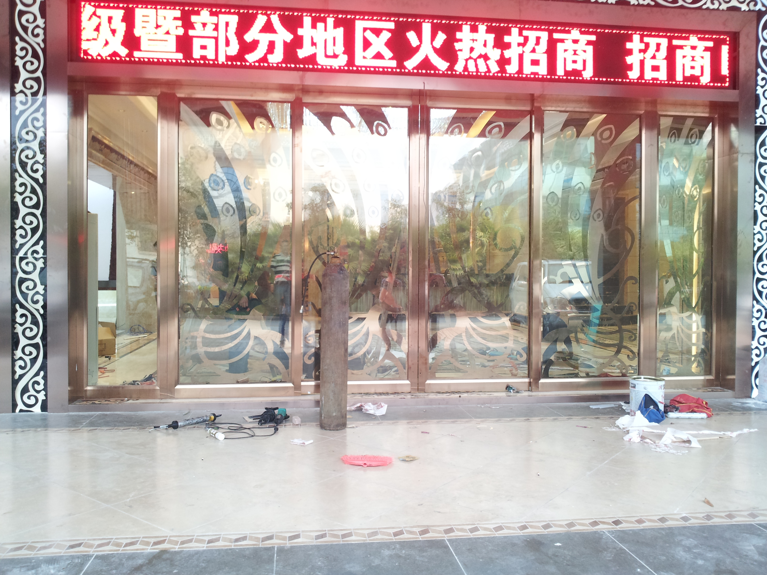 不銹鋼地彈門圖片/不銹鋼地彈門樣板圖 (4)