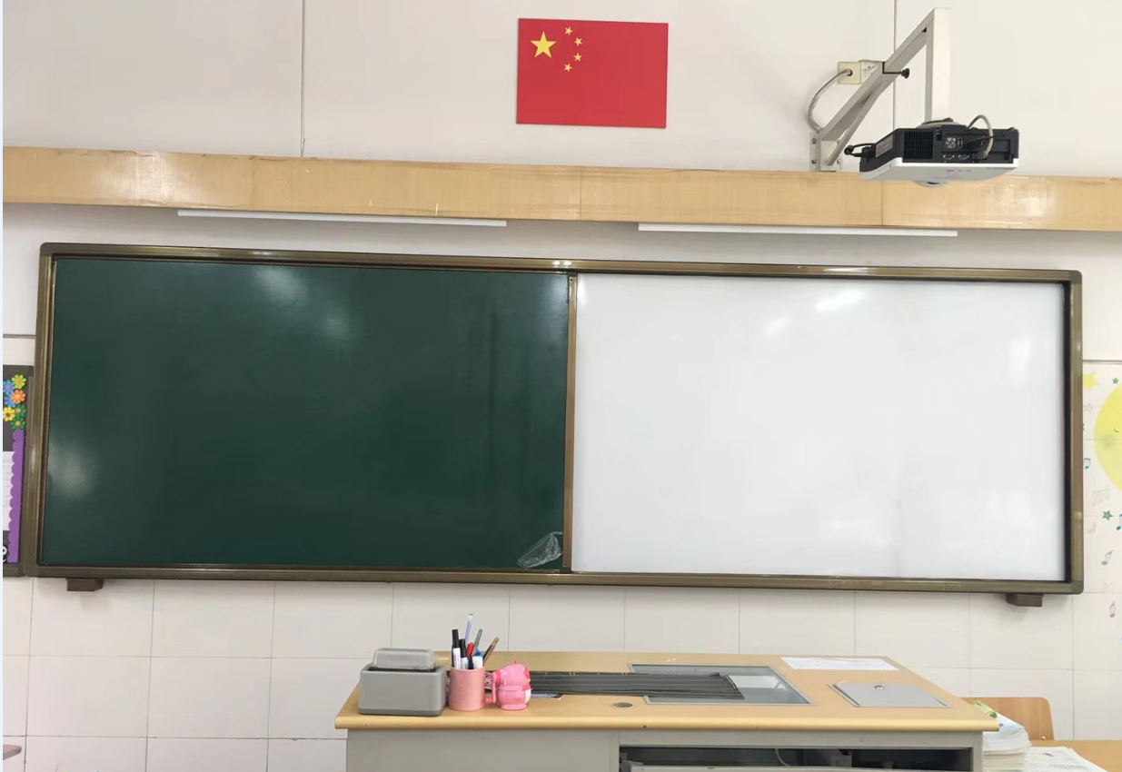 学校教室120*400教学黑板一块多少钱图片