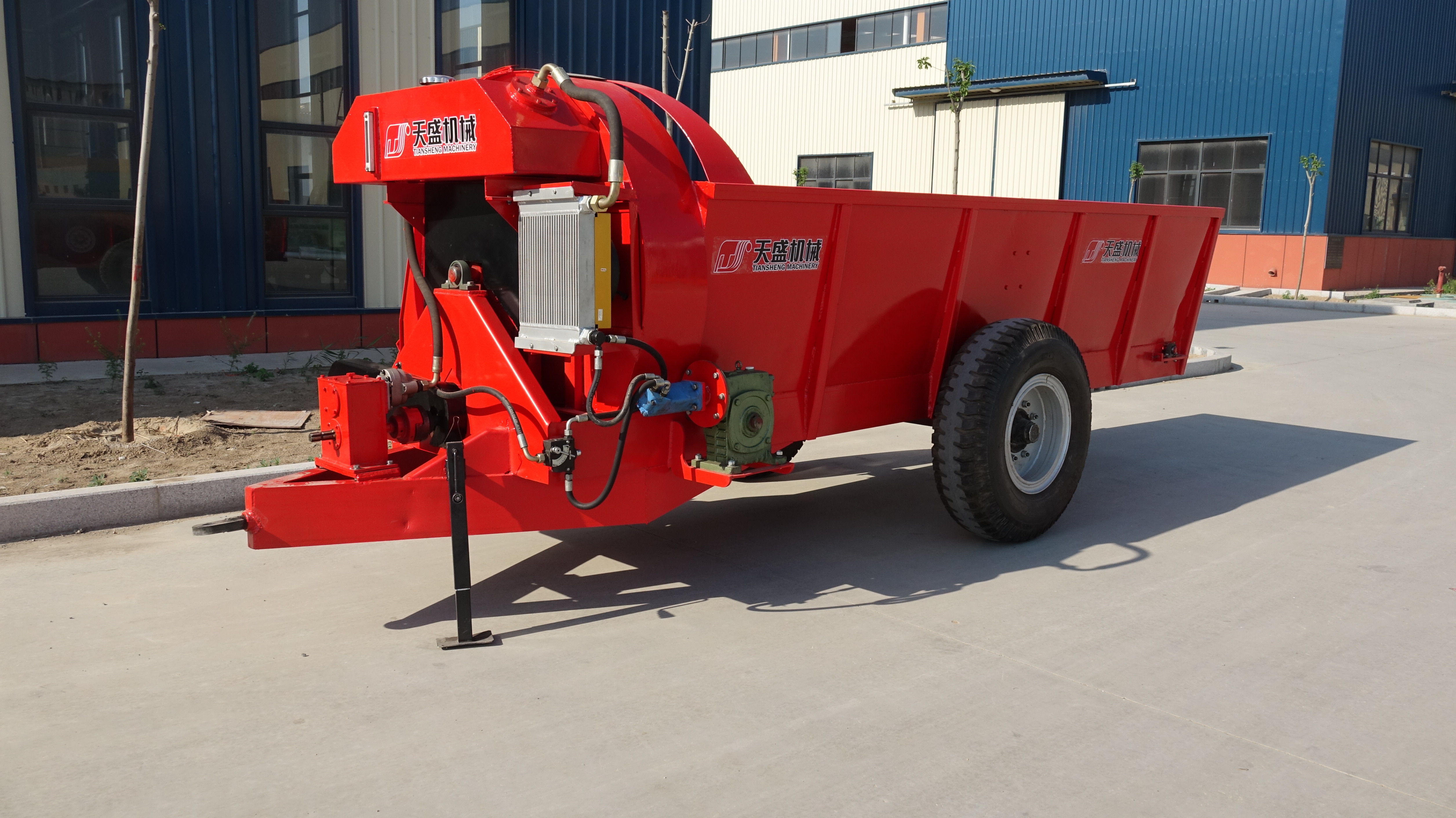 拖拉機(jī)撒肥機(jī)，果樹(shù)施肥機(jī)