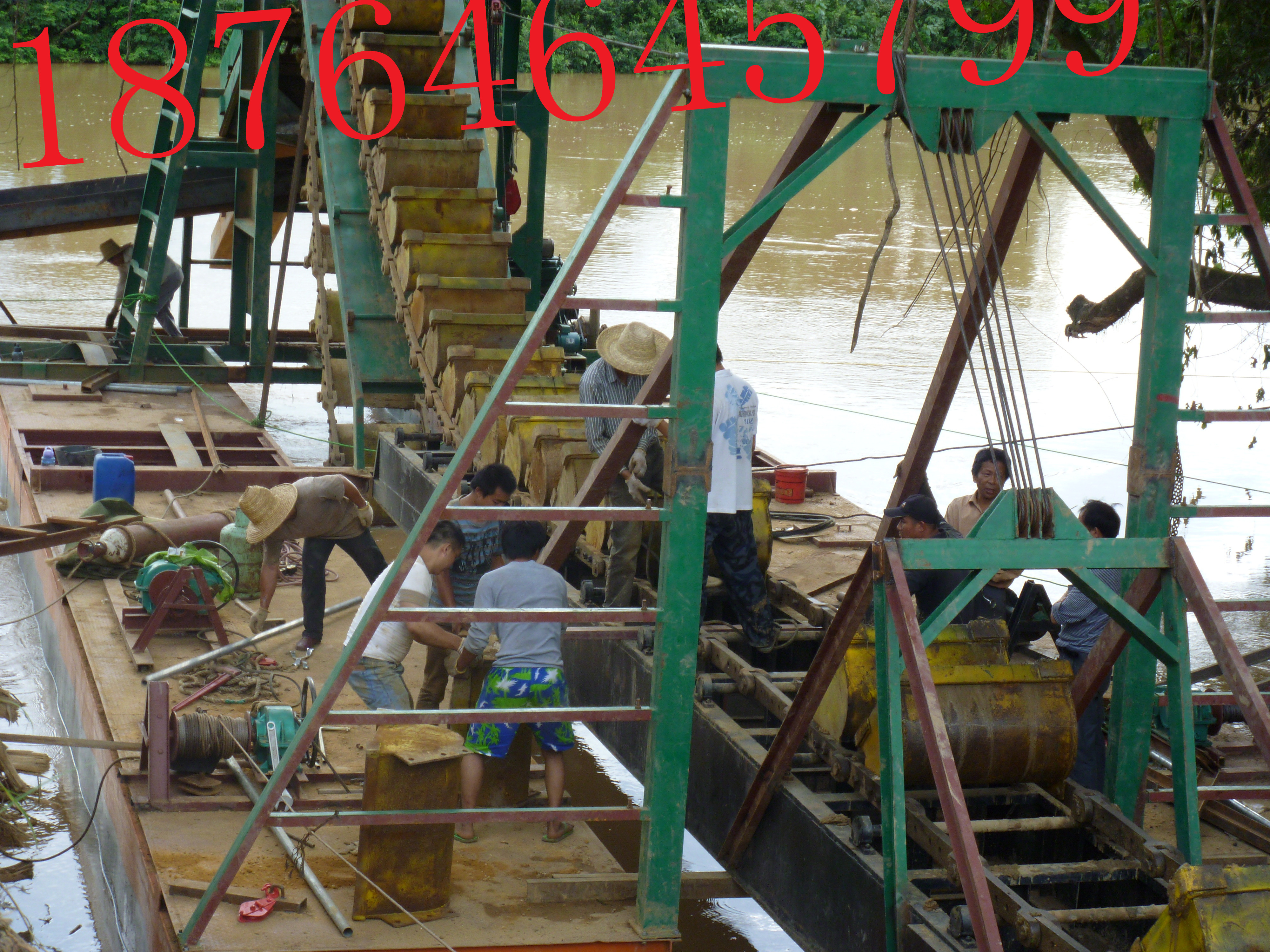 廣東河道選金鏈斗式采掘選礦淘金船