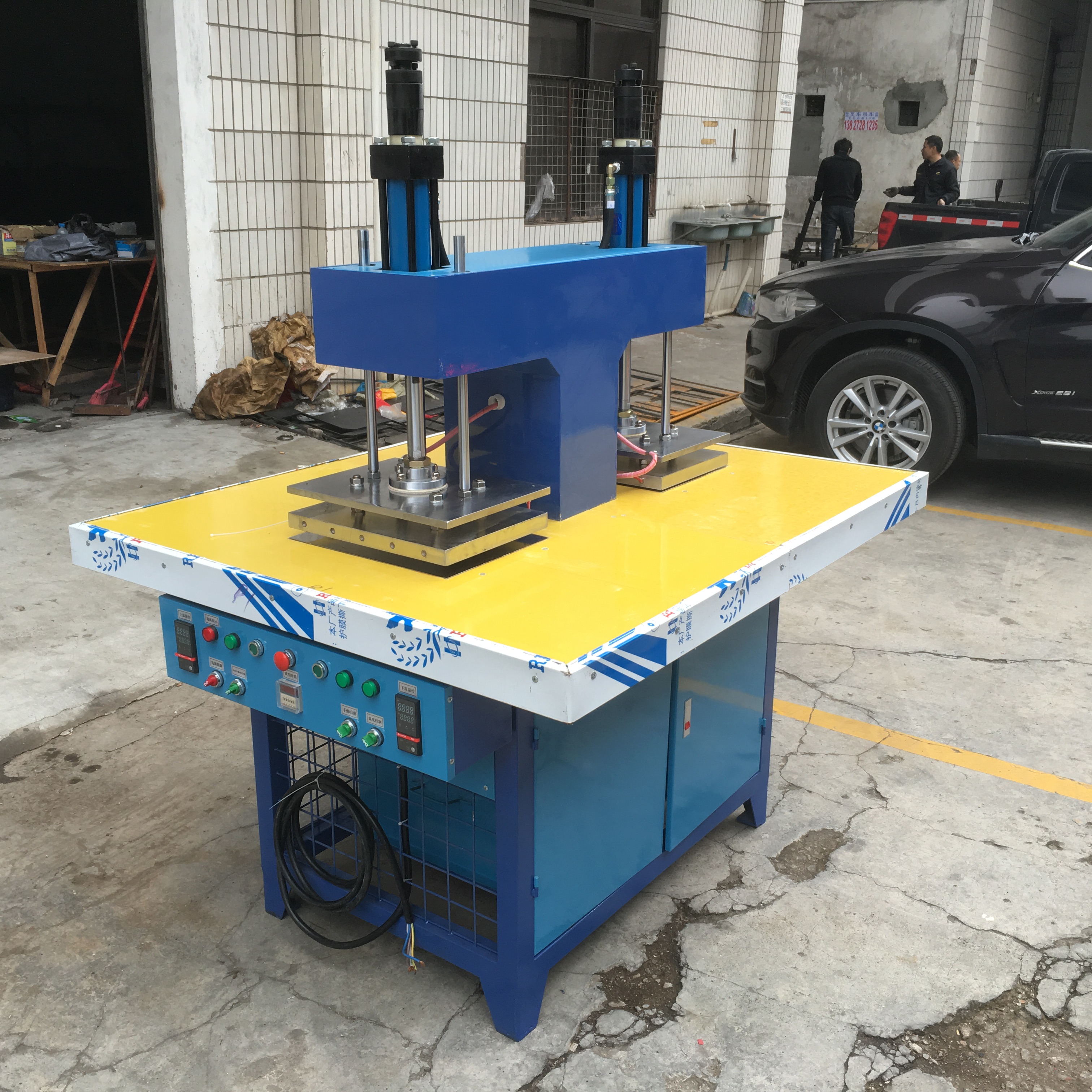 壓花機(jī)圖片/壓花機(jī)樣板圖 (2)