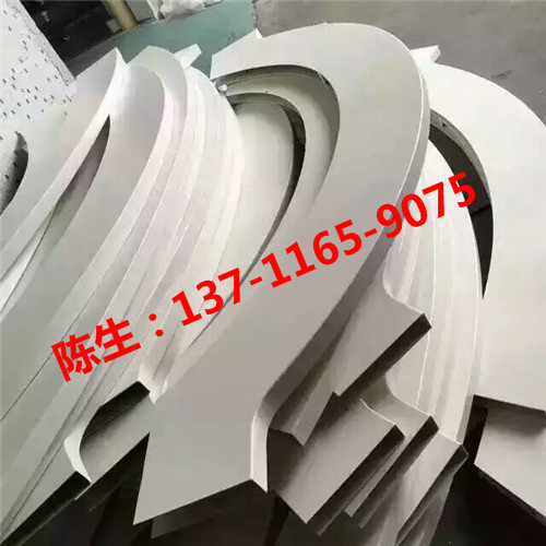 玉林弧型鋁方通吊頂供應(yīng)商圖片