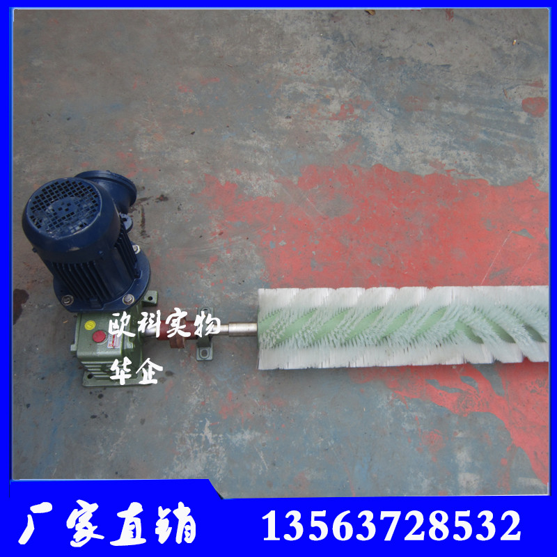 水泥廠電動(dòng)皮帶清掃器  帶寬一米圖片