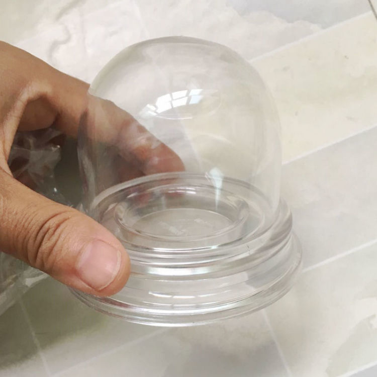 上海塑料模具廠家生產(chǎn)汽車內(nèi)部裝飾件，透明裝飾件，塑料外殼生產(chǎn)，  汽車內(nèi)飾件