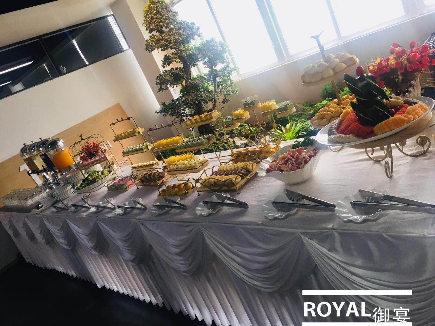 廣東特色菜粵菜大盆菜茶歇圖片