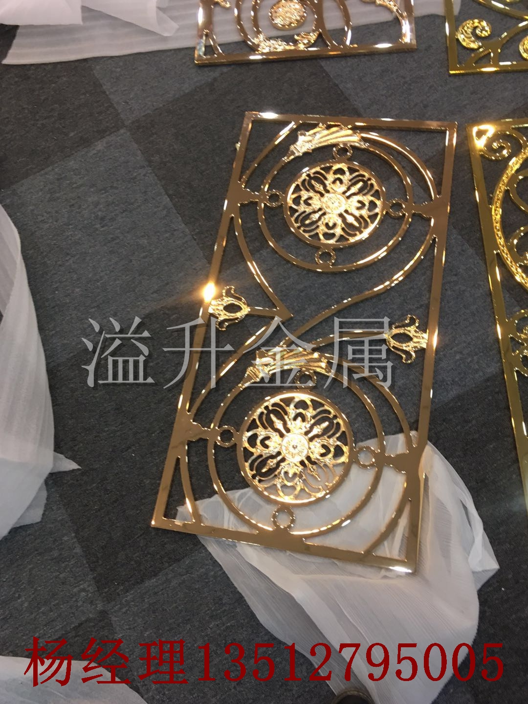 鋁藝樓梯圖片/鋁藝樓梯樣板圖 (1)