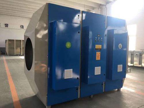 如何選擇光氧催化廢氣處理設(shè)備 20000風(fēng)光氧催化廢氣處理設(shè)備