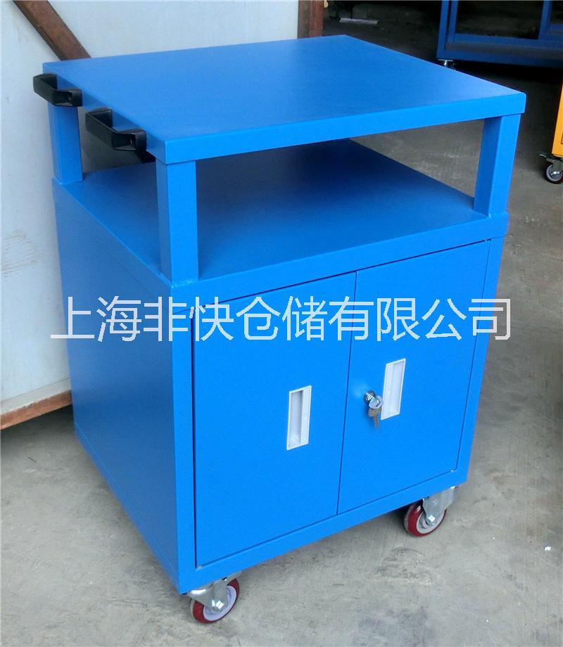 廠家直銷特質(zhì)箱體重型工具車圖片