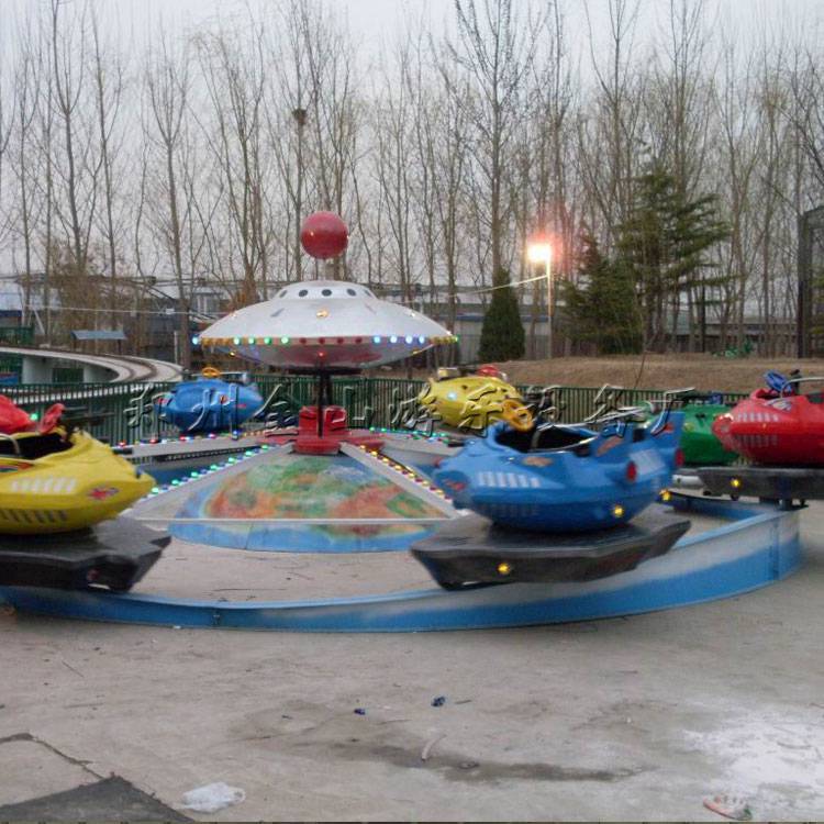 夢(mèng)幻飛碟游樂設(shè)備，仿真飛碟游樂圖片