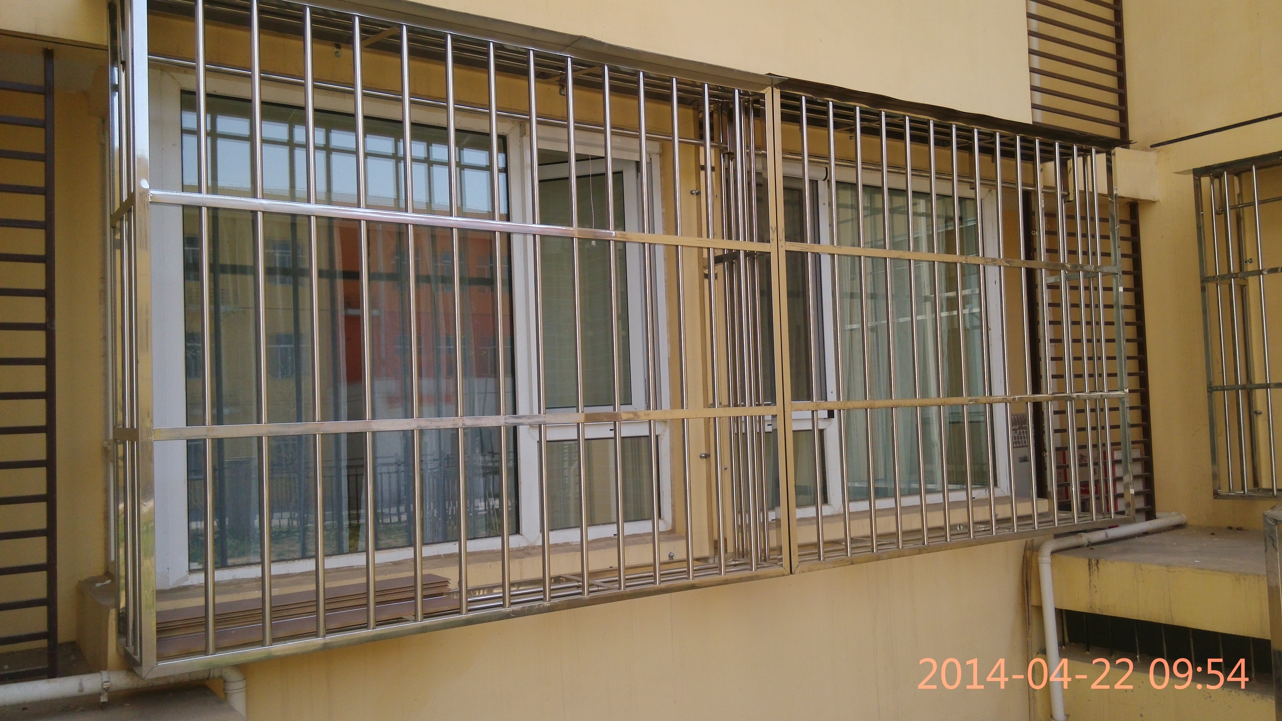 防盜窗圖片/防盜窗樣板圖 (3)