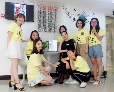 廈門沐上化妝美甲學(xué)校高端美甲創(chuàng)業(yè)圖片