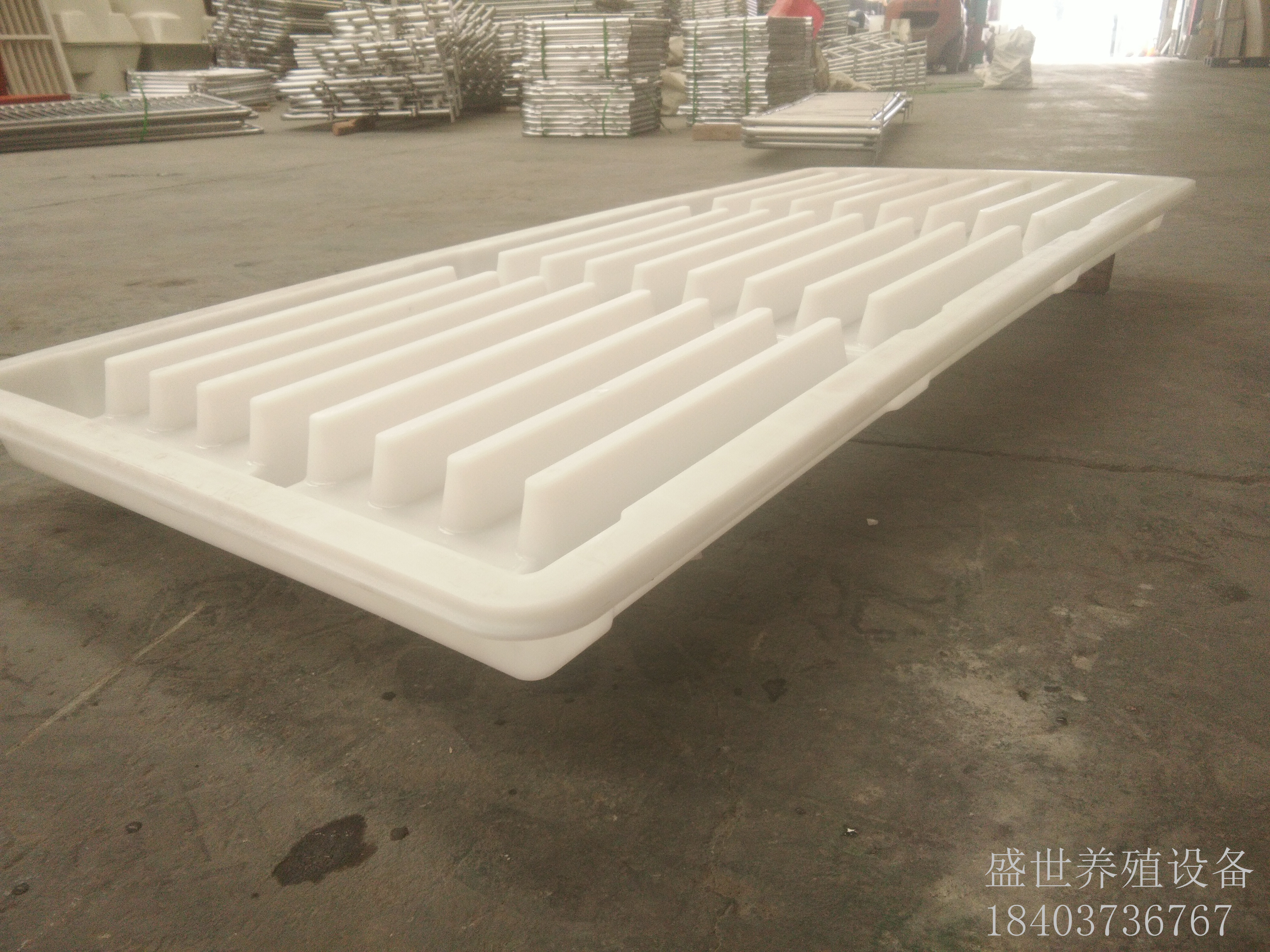 豬場(chǎng)用水泥漏糞板模具圖片