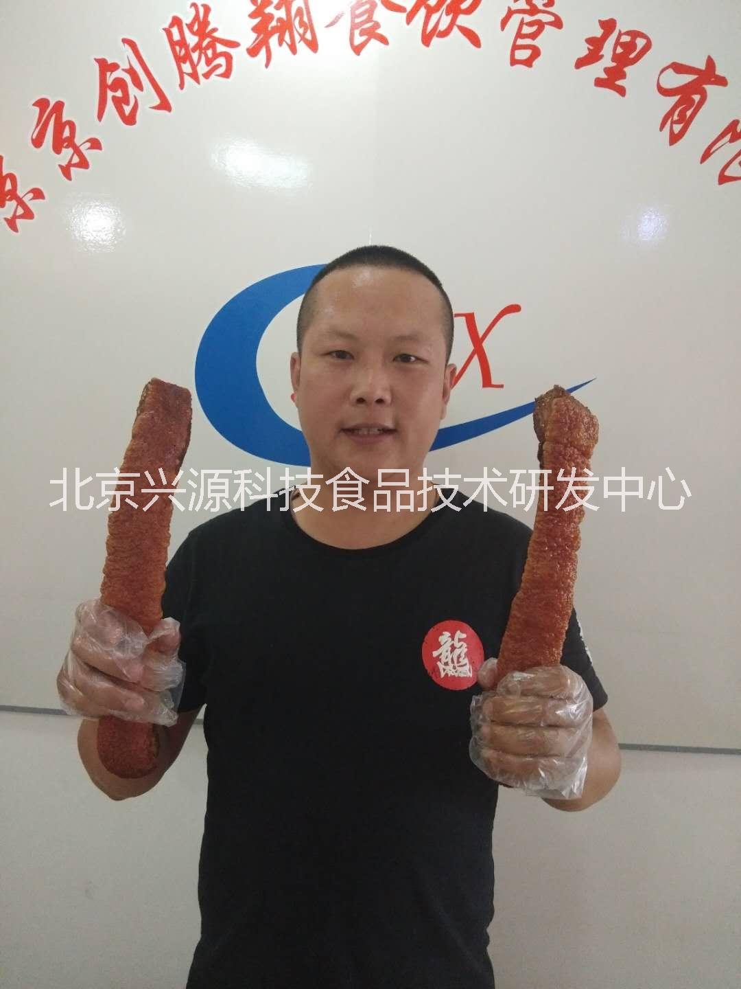炭火黃金脆皮烤肉好吃