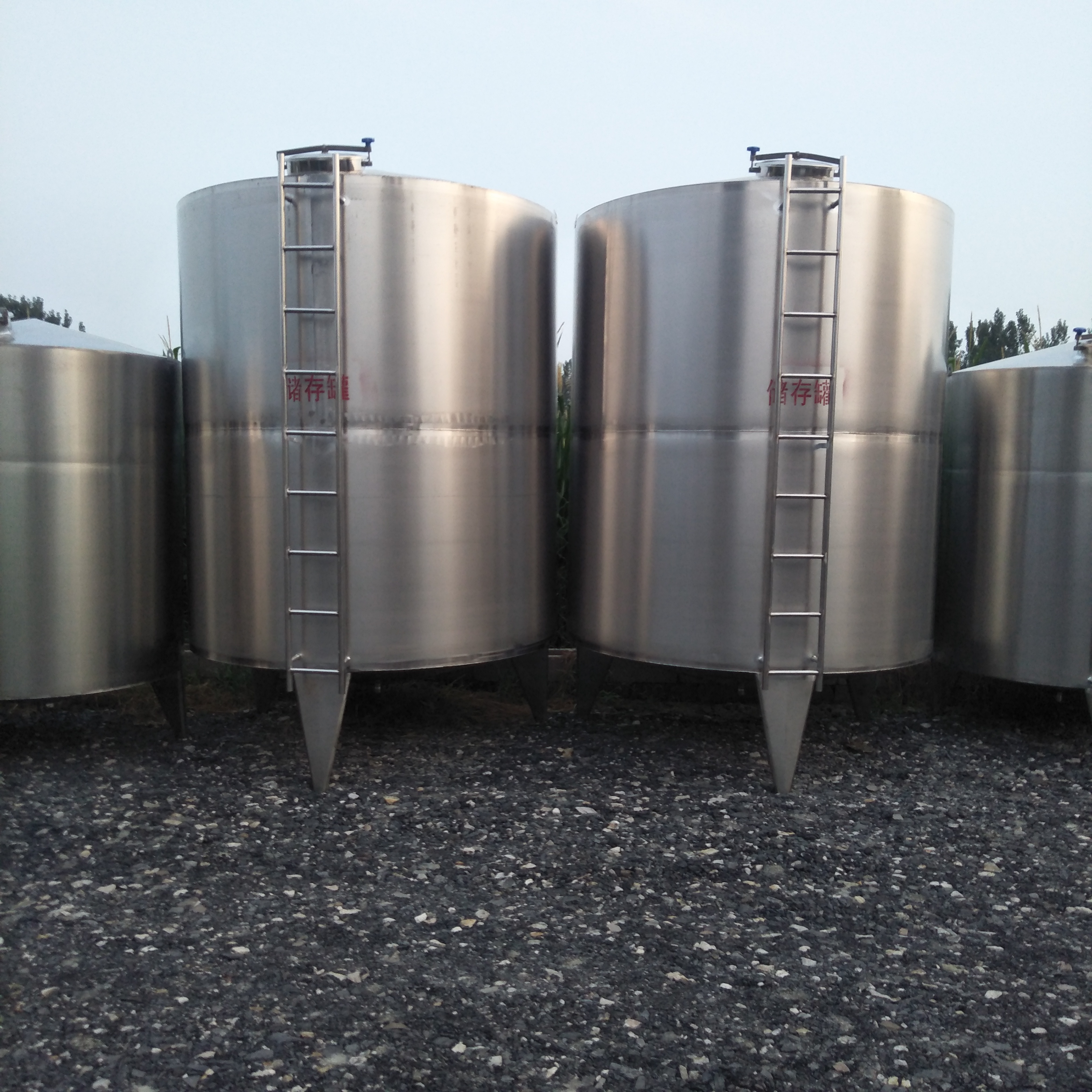 不銹鋼304儲罐廠家直銷圖片/不銹鋼304儲罐廠家直銷樣板圖 (4)