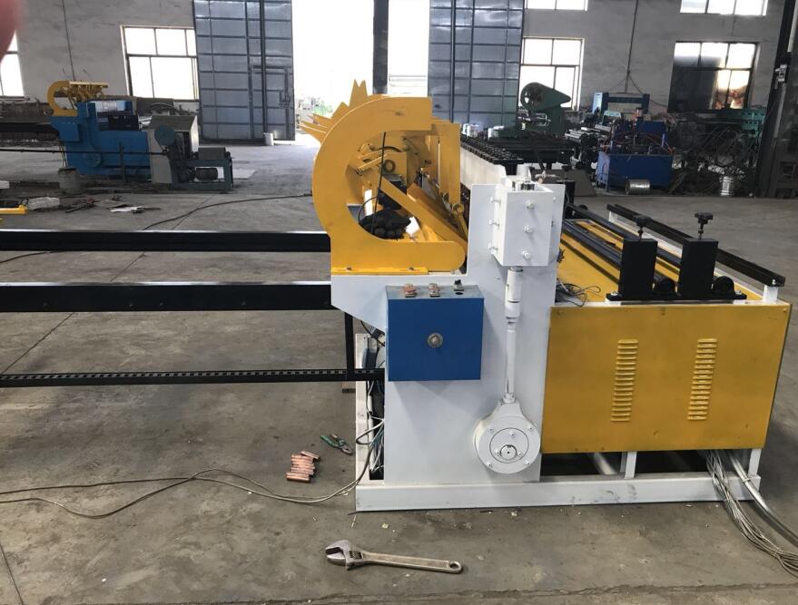 全自動數(shù)控雙絲寶石網(wǎng)機器雙漏斗機圖片/全自動數(shù)控雙絲寶石網(wǎng)機器雙漏斗機樣板圖 (3)