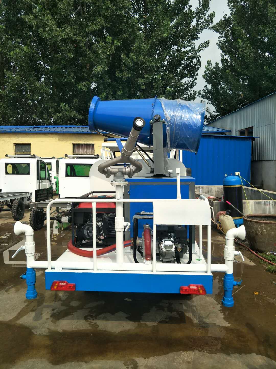 灑水車圖片/灑水車樣板圖 (2)