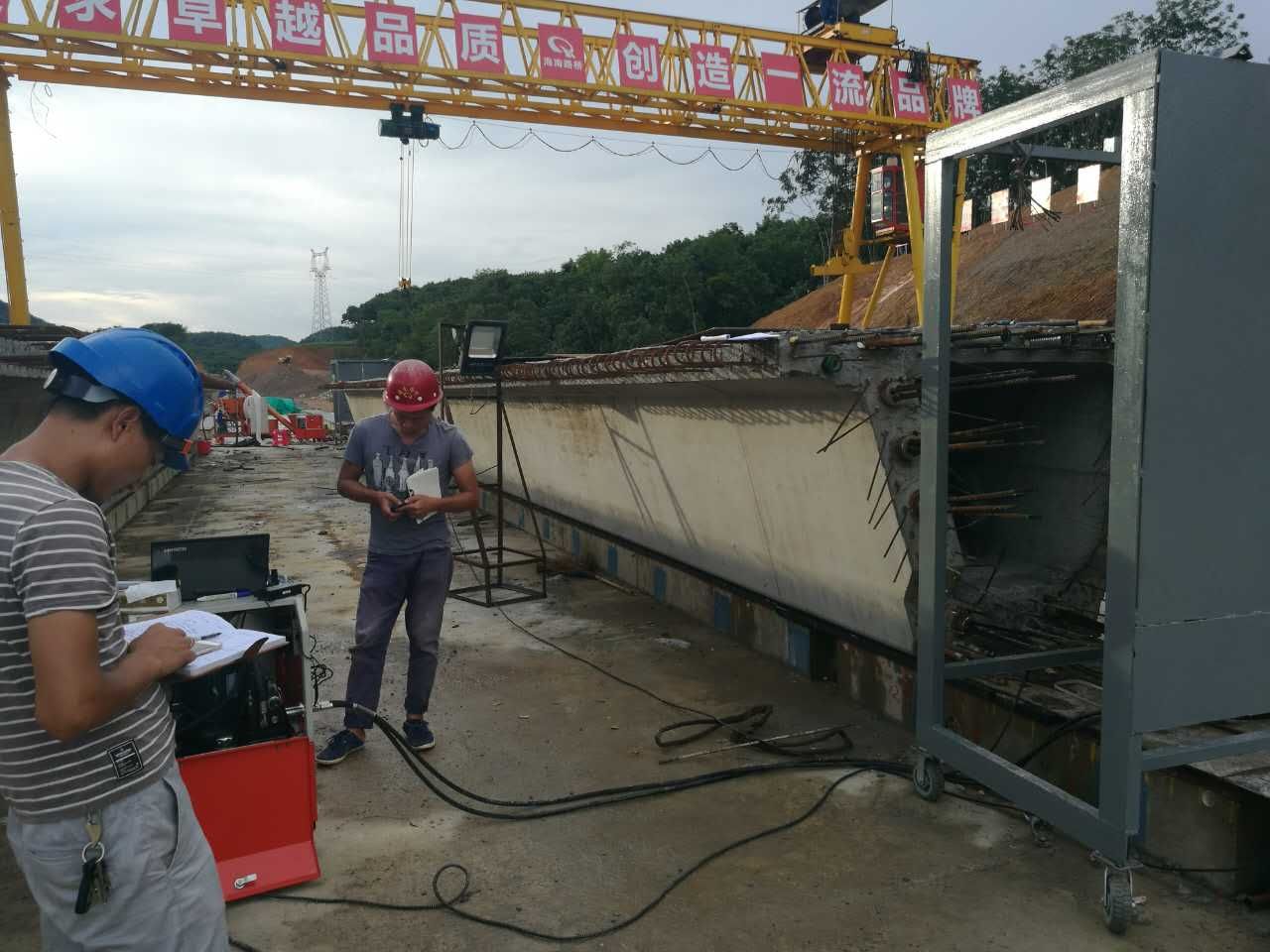 智能張拉機(jī)圖片/智能張拉機(jī)樣板圖 (2)