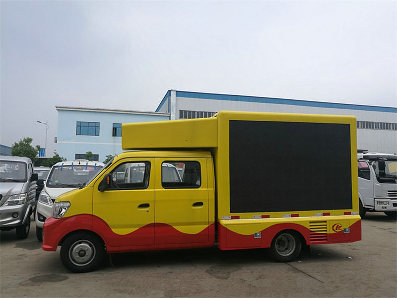 廣告宣傳車圖片/廣告宣傳車樣板圖 (2)