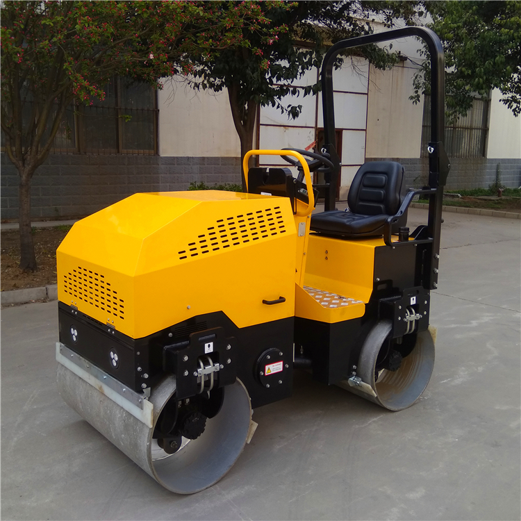 2噸駕駛式壓路機圖片/2噸駕駛式壓路機樣板圖 (3)