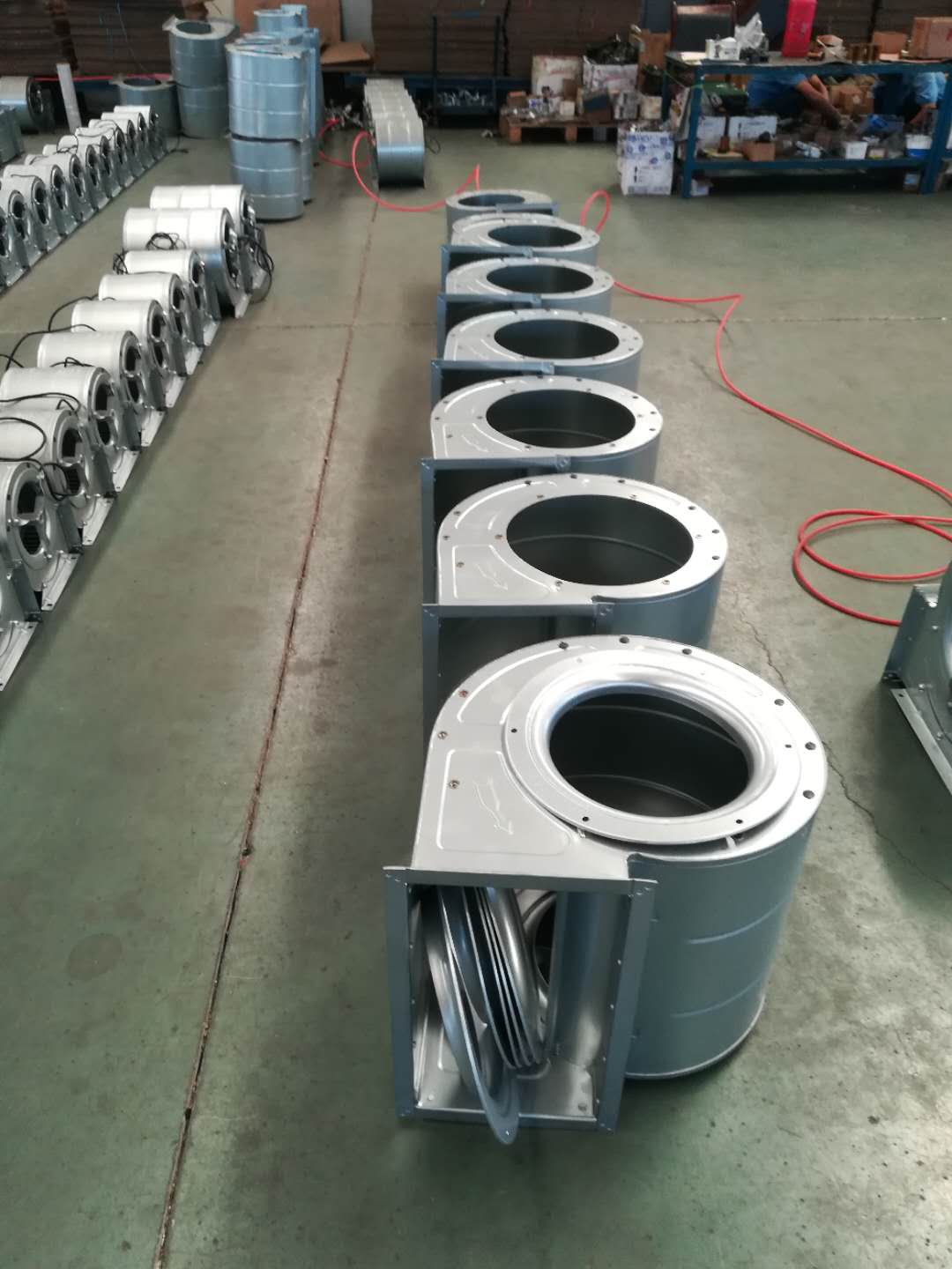 廠家供應(yīng)風(fēng)機(jī)模具 承接各種風(fēng)機(jī)模具定制